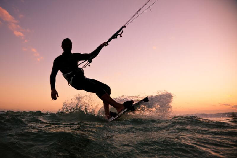 Kitesurfing nel posto più bello dei Caraibi - L'Arcipelago Los Roques è semplicemente perfetto in tutti i sensi, specialmente per praticare Kitesurfing, Windsurf e Diving - Fai le tue vacanze a Los Roques con Posada Macondo